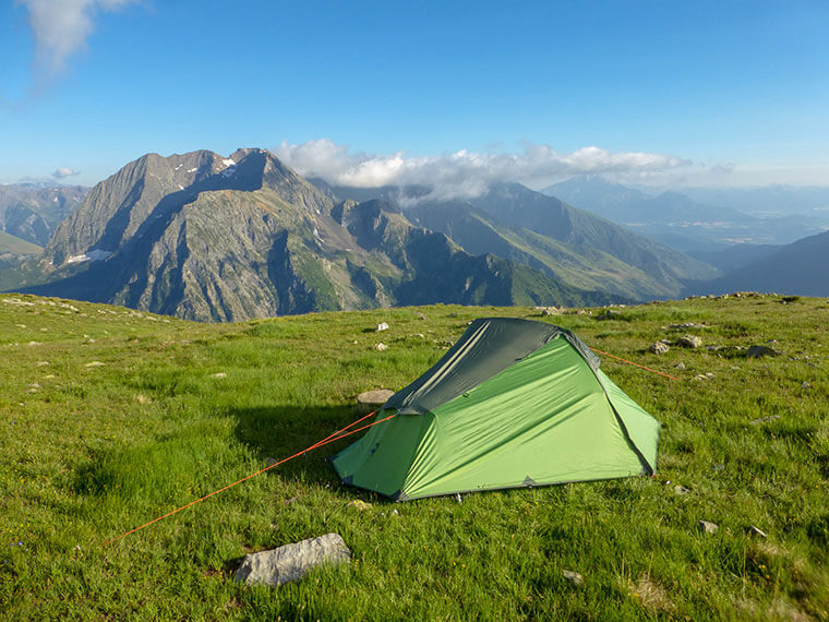 tente de camping special